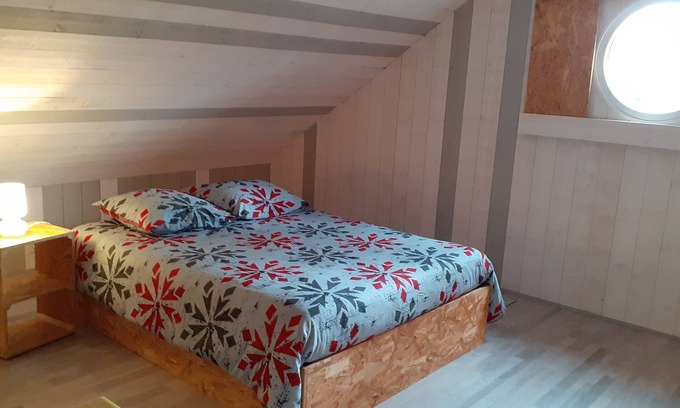 Le Mans Apartment | Great location for this bright and quiet DUPLEX
