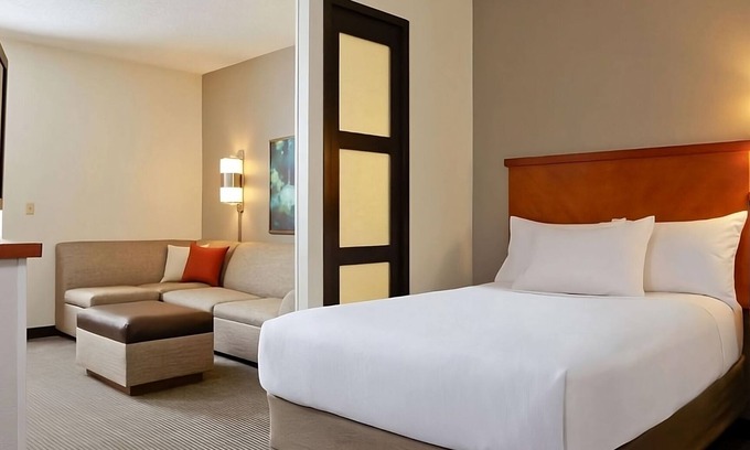 Gwinnett Place Hotel | Great Relaxing Overnight Stay! Great Unit! Close to Pirate’s Cove Adventure Golf