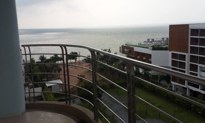Na Chom Thian Apartment | Great Value 2 bed, Beachfront Apartment