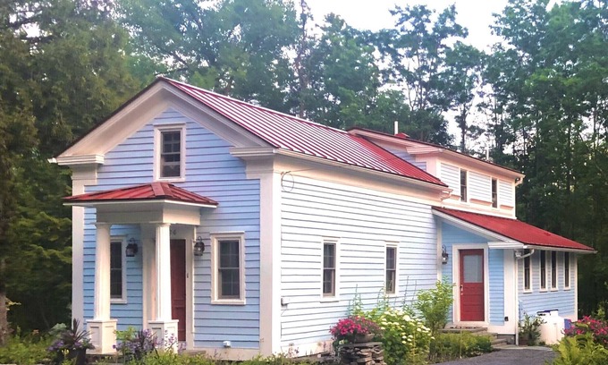 Fultonham House | Greek Revival cottage