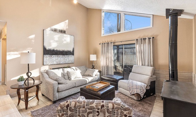 Greeley House | Greeley Hideaway