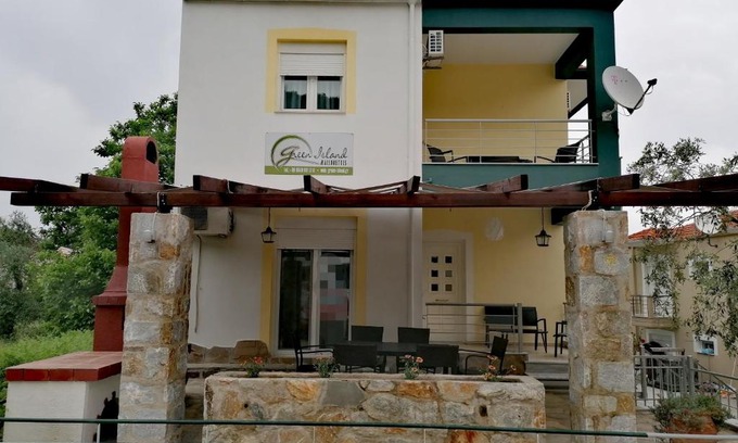 Chrisi Akti Villa | Green Island Residence