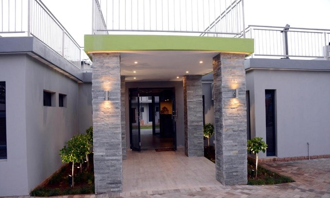Rustenburg Cabin | Green Side accommodation