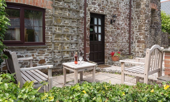 Holsworthy Cottage | Greenfinch