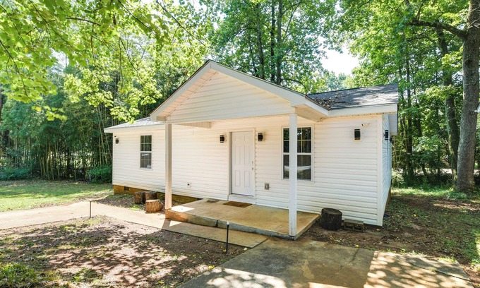 Greer House | Greer Vacation Rental ~ 11 Mi to Greenville!