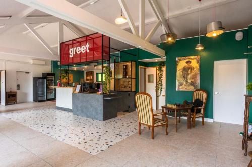 Montbeliard Hotel | greet Hôtel Montbéliard
