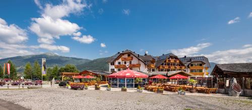 Sankt Margarethen im Lungau Hotel | Grizzly Sport & Motorrad Resort