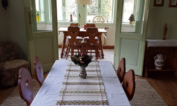 Semmering Apartment | große Villa (ca.300qm) auf fast 1000 Meter Seehöhe