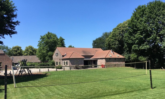 Gemert House | Groepsaccomodatie 'grande' op de Coxse Boerderij