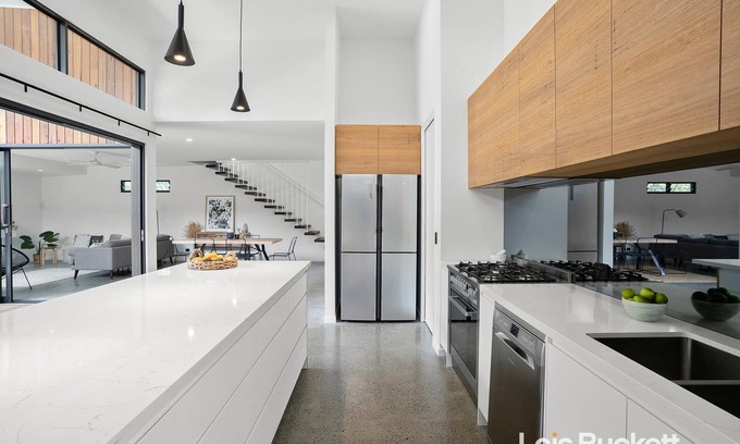 Lennox Head House | Grotta Mare - Summer Beach House with Pool