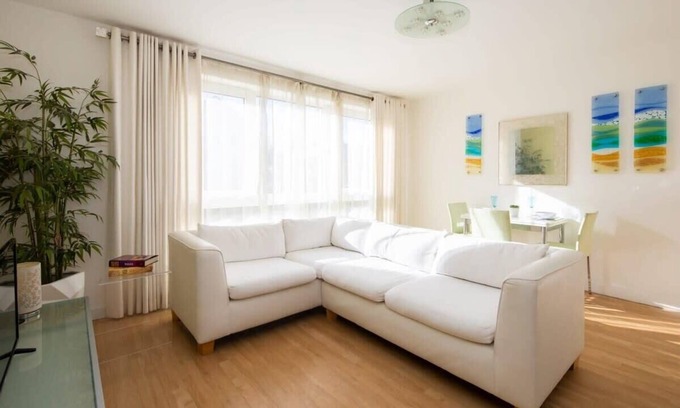 East Wittering Apartment | Ground Floor Apartment Nr Beach & Village