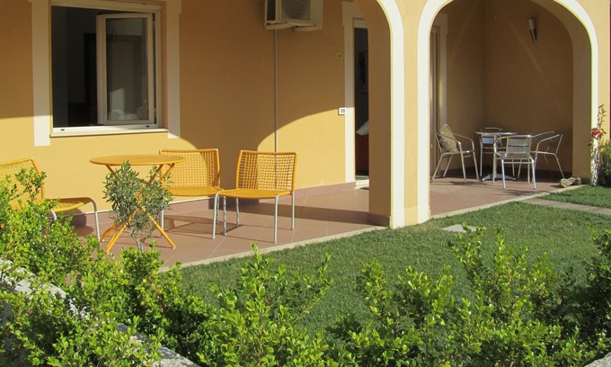 Pizzo Apartment | Ground Floor Fully Air Conditioned Apartment with WiFi