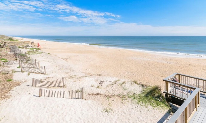 Sawgrass House | Ground Floor Convenient Gated condo at Beach Sawgrass - Pet Friendly!