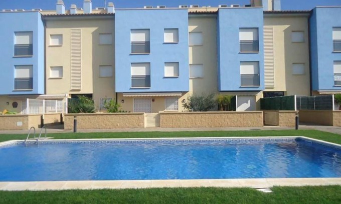 Els Griells Apartment | Ground floor with large terrace next to the beach