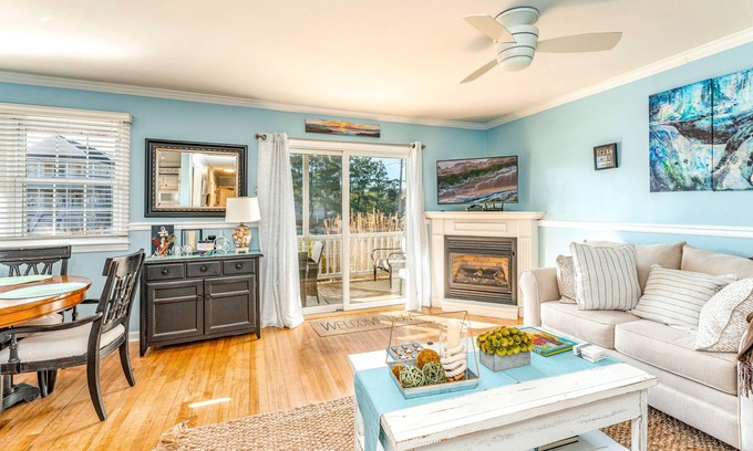 South End Condo | Ground-Level 3BR/2BA Condo- Easy Access & Steps to Ocean City Beach!