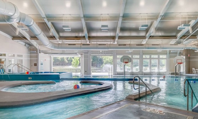 Sea Scape Resort | Group Outer Banks Getaway! Spacious 2 Great Units for Large Groups! Kitchen