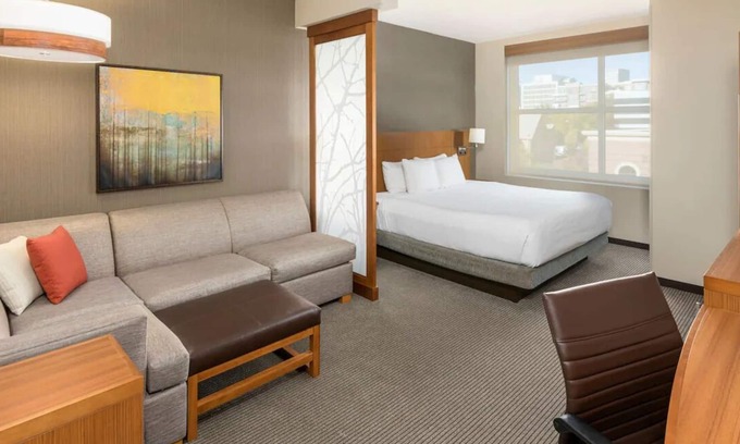 Greenville Downtown Apartment | Group Stay w/4 King Units | Indoor Pool Access, Near Peace Center & Bon Secours