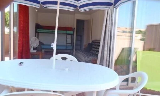 Gruissan Apartment | Gruissan apartment renovated with large terrace open view on the marina