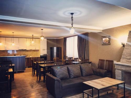 Kazbegi House | Gudauri Hillsite