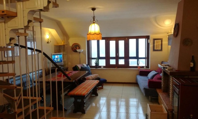 Campitello Matese House | Guest Art Campitello Matese