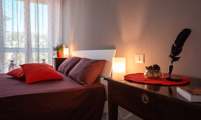 Civitavecchia Bed & Breakfast | Guest House Colors - Rosso Corallo (Doppia Deluxe)