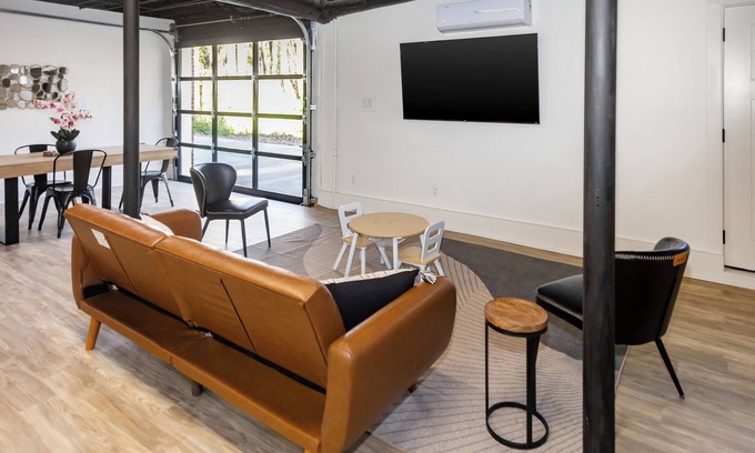 Smyrna House | Guest House In Smyrna Near Braves Stadium