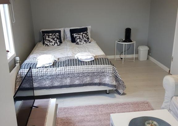 Grindavik House | Guest house