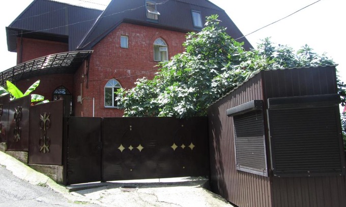 Lazarevskoye House | Guest house Voskhod