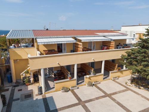 Gajac House | Guesthouse Lastavica