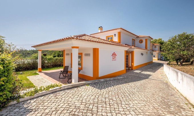 Monserrate House | GuestReady - Amazing Family Retreat in Sintra