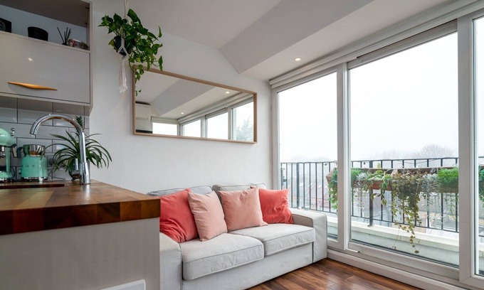 Tollington Apartment | GuestReady - Cosy Home with Spacious Roof Terrace