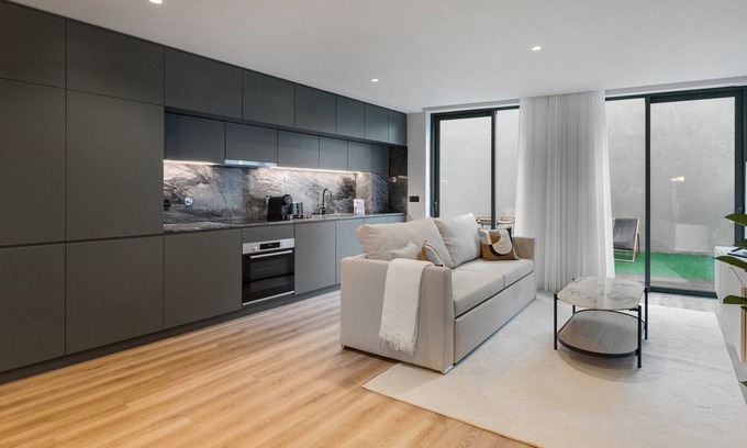 Mafamude Apartment | GuestReady - Terraced residence in Gaia