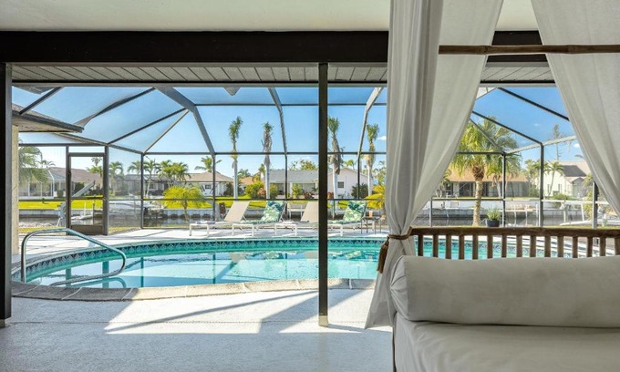 Cape Coral House | Gulf Access, Sleeps 14 - Calusa Paradise
