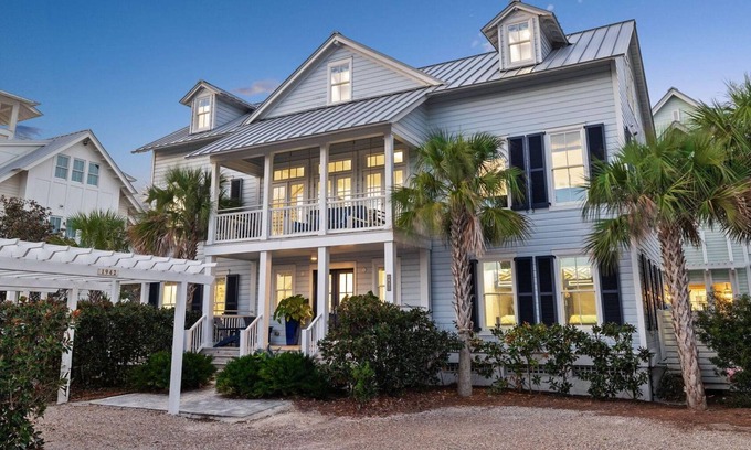Seaside House | Gulf Front Views | "All Decked Out" Luxurious WaterColor Home | Steps to the Beach Club