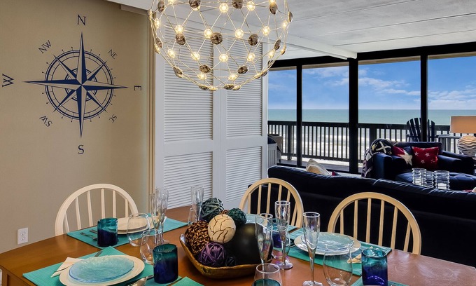 Port Aransas Condo | Gulf Shores 506 Fifth Floor Beachfront View 2 Bedroom 2 Bathroom Condo