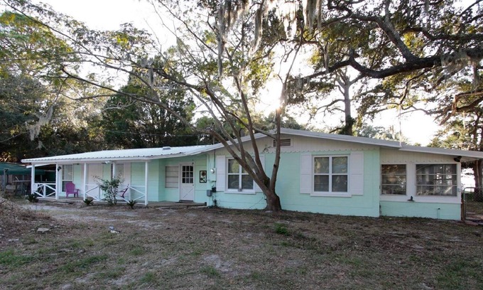 Gulf Shores Cottage | Gulf Shores Cottage "Sun Of A Beach"