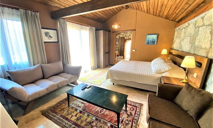 Urla Bed & Breakfast | Guney Urla Suites