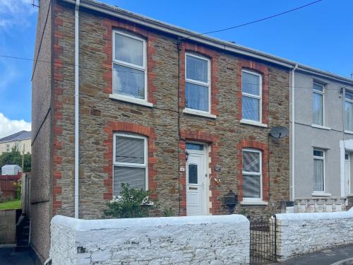 Burry Port House | Gwenynen Fel Cottage