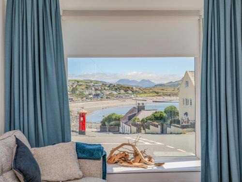 Criccieth House | Gwynle - Criccieth