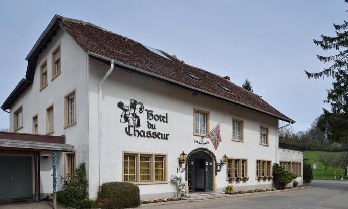 Enges Hotel | Hôtel du Chasseur