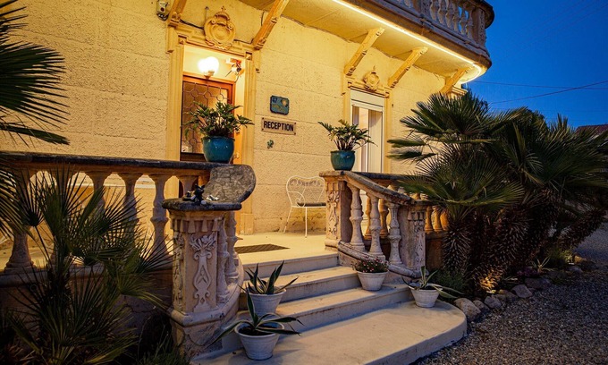 Saint-Raphael Hotel | Hôtel Du Soleil