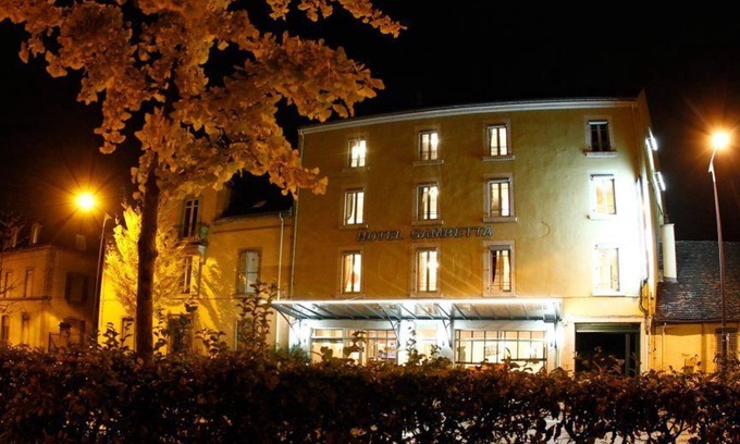 Lons-le-Saunier Hotel | Hôtel Gambetta