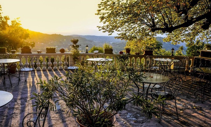 Grasse Hotel | Hôtel La Bellaudière