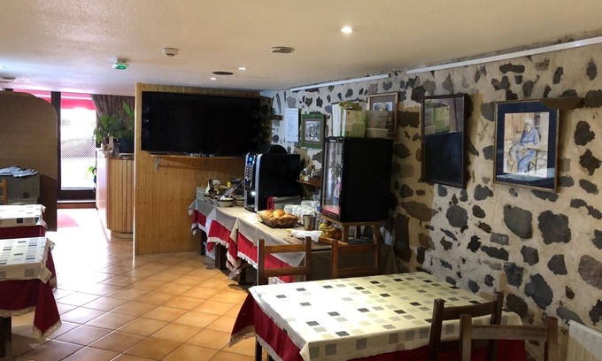 Le Puy-en-Velay Hotel | Hôtel le Bilboquet