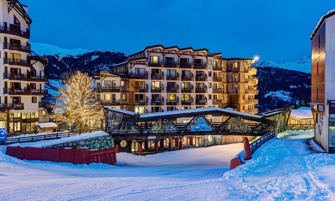 La Perriere Hotel | Hôtel Le Montana