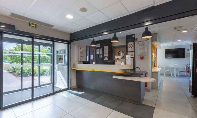 Barjouville Hotel | Hôtel Première Classe Chartres Barjouville