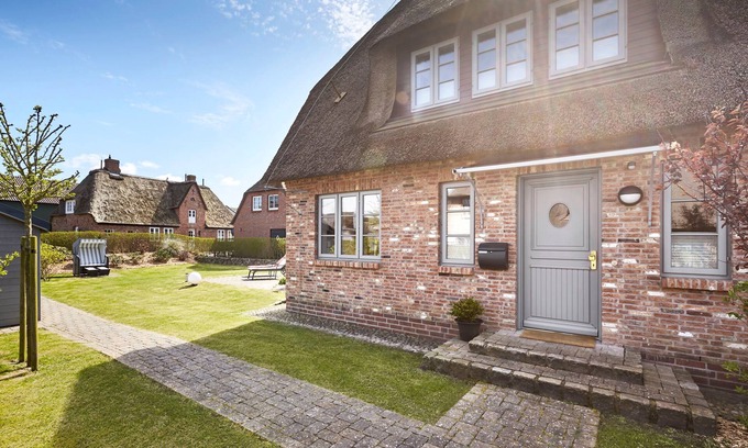 Oldsum House | Hüs Freesenborg