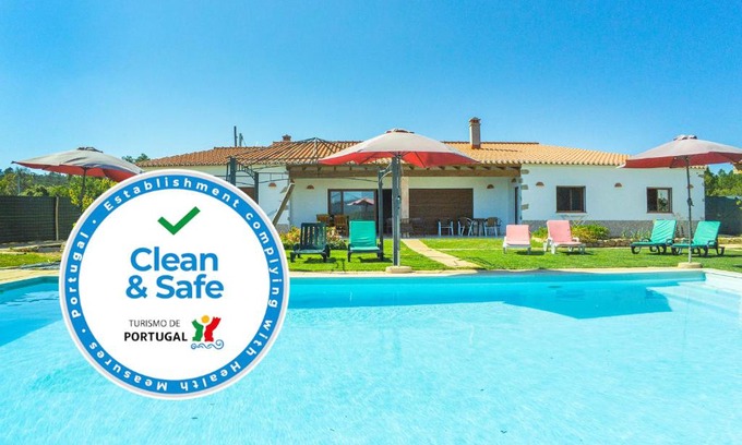 Aljezur House | H - Montes de Praias GuestHouse