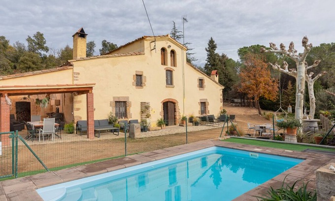 Santa Coloma de Farners Cottage | HABITATGE D'ÚS TURÍSTIC CAN BALDIRI: SPECIAL OFFERS
