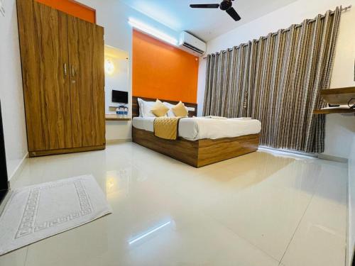 Pune Hotel | Habitat Inn